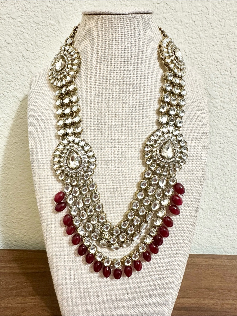 Elegant Southeast Asian Multi-Layered Gold and Red Kundan Bridal Necklace